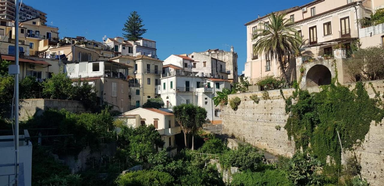 La Casa Di Sara Villa Pizzo  Eksteriør bilde